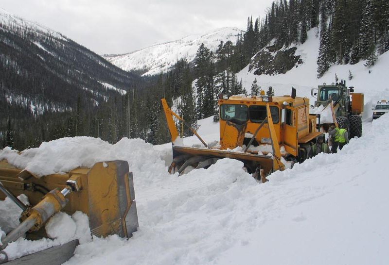 yellowstone-plows-meet