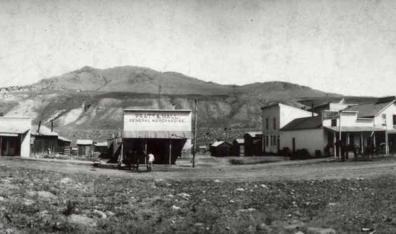 downtown Gardiner Montana in 1890