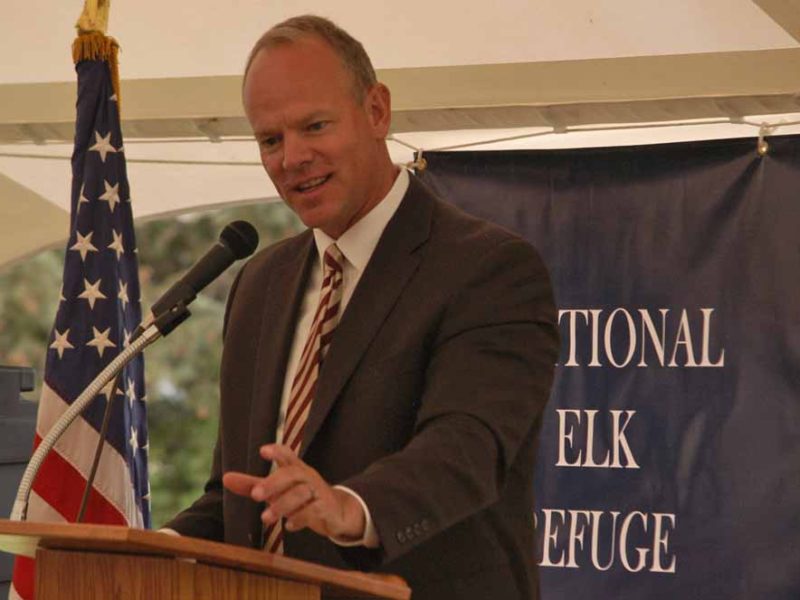 Wyoming Gov. Matt Mead speaks Saturday at the centennial celebration for the National Elk Refuge in Jackson, Wyo. (Yellowstone Gate/Ruffin Prevost - click to enlarge)